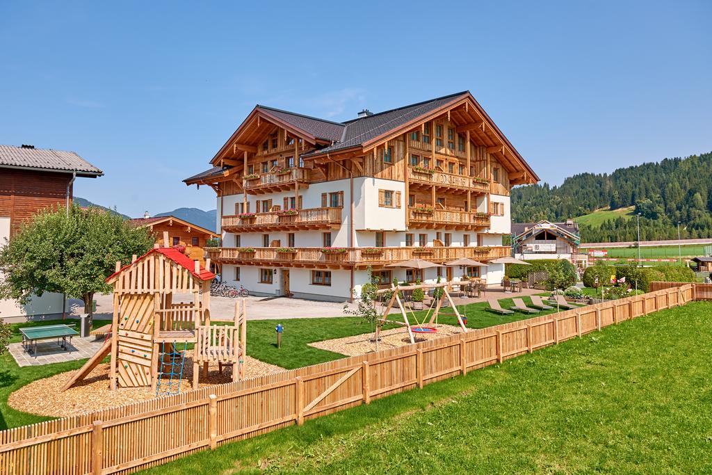 Aparthotel Rainerhof Flachau Exterior foto